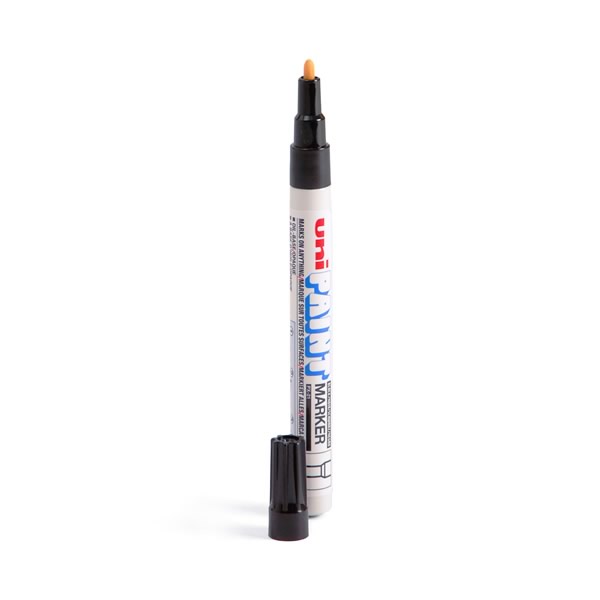 Uni Paint PX-21 Paint Marker 